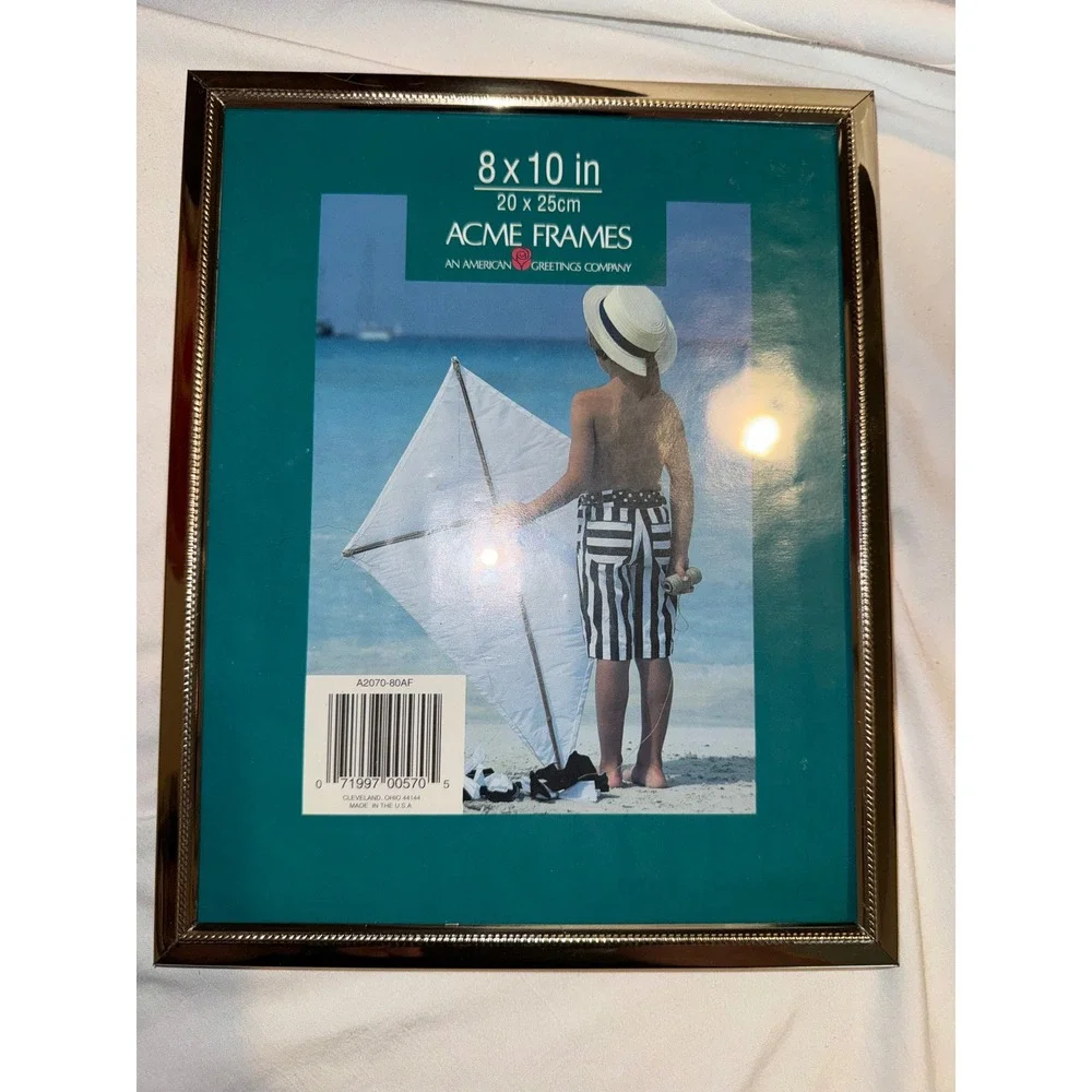 Acme 8x10 Gold Metal Picture Frame American Greetings Beaded Edge A2070-80AF